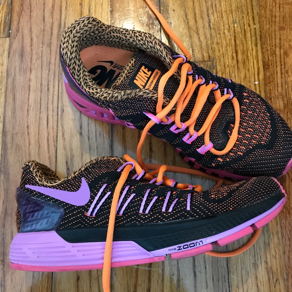 Nike Running Shoes size 5 *like new*